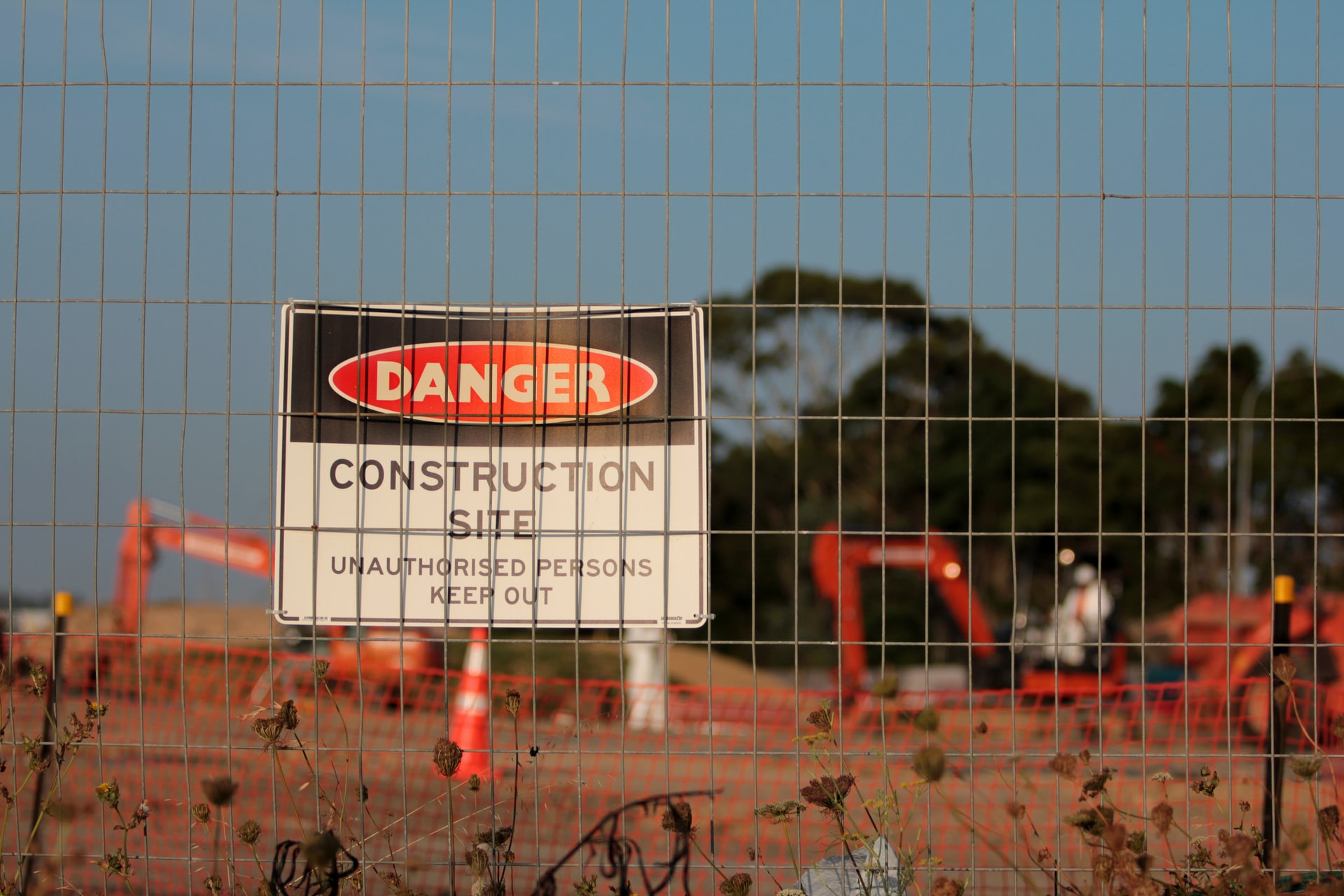 a construction site work sign